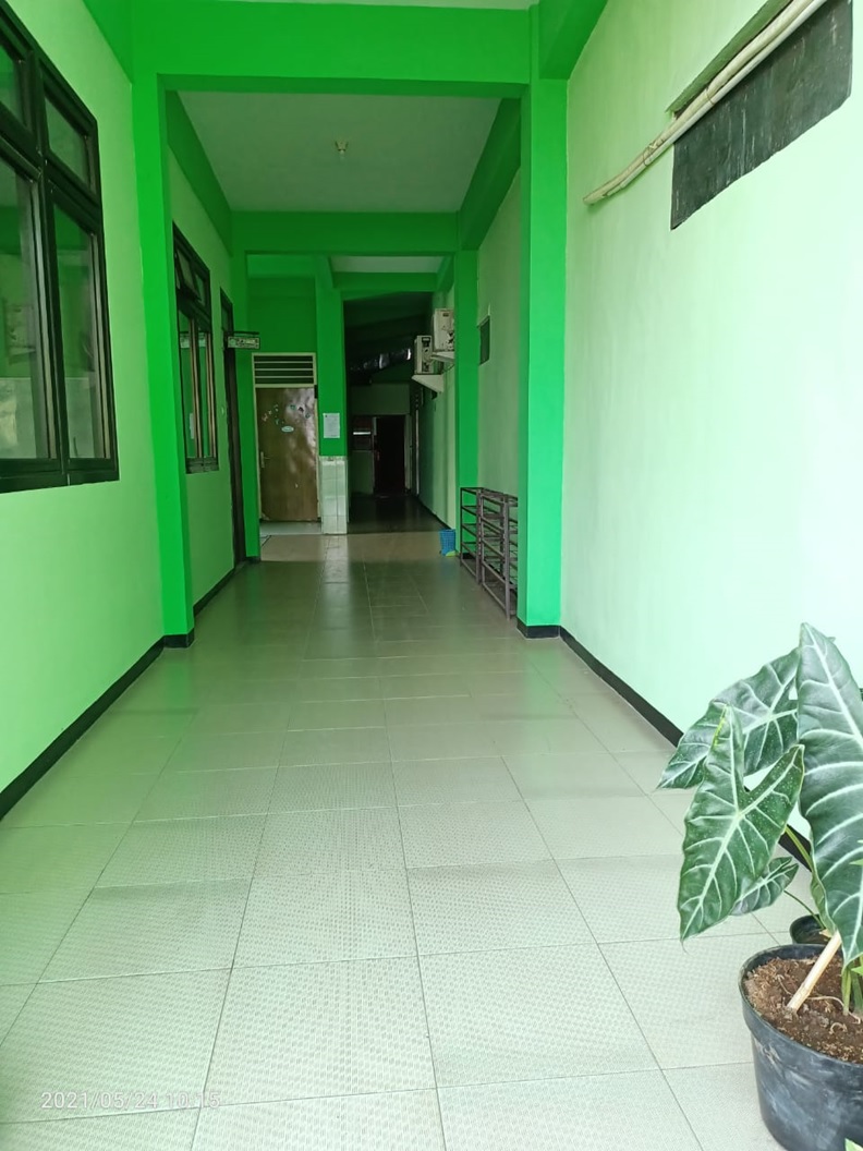 LORONG BARAT