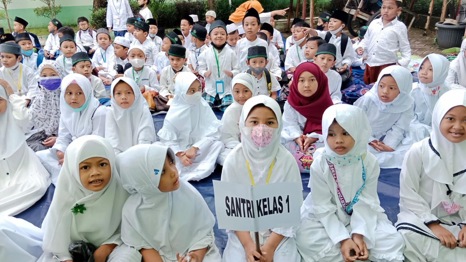 SANTRI KELAS 1