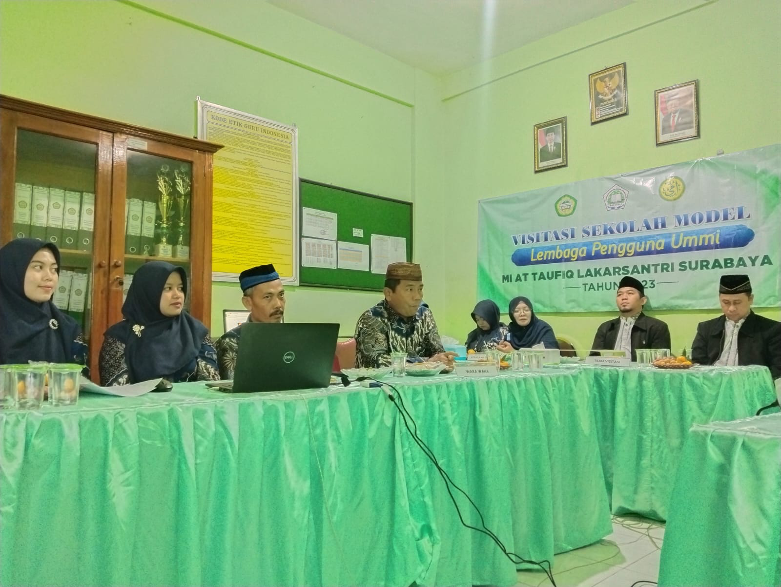 VISITASI UMMI di MI AT TAUFIQ SURABAYA VISITASI UMMI di MI AT TAUFIQ SURABAYA
