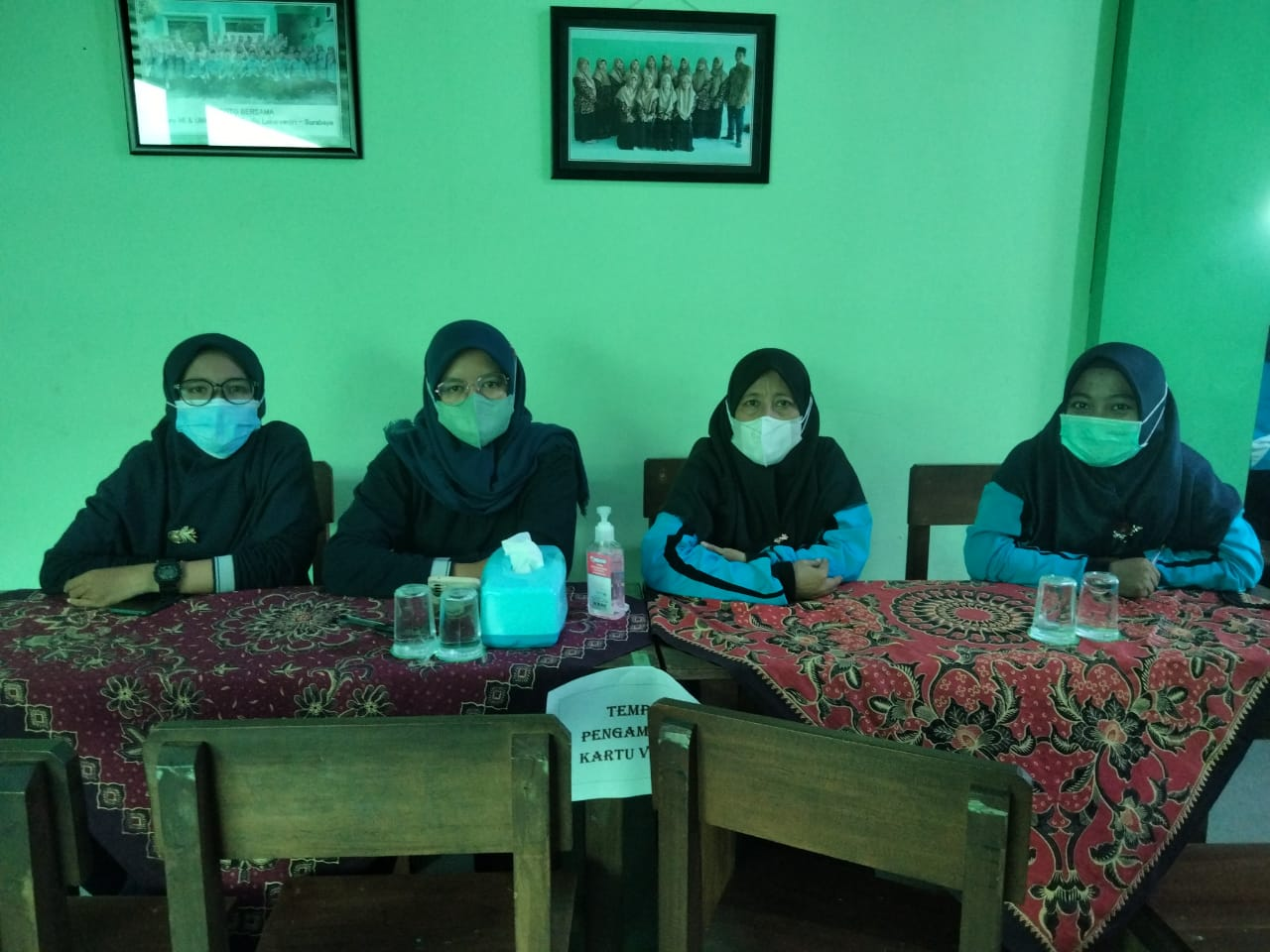 tempat pengambilan kartu vaksin