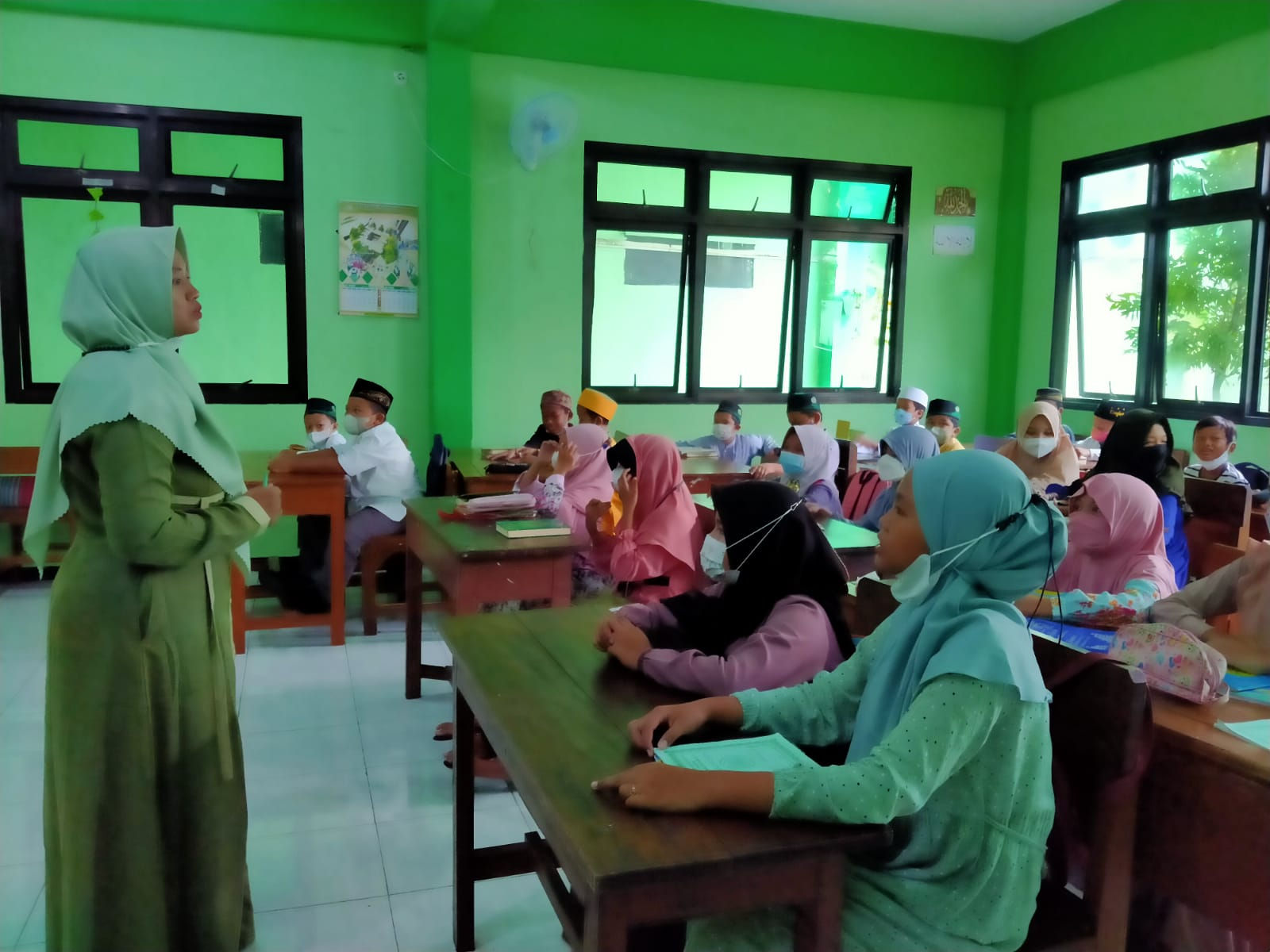 KELAS 3-B