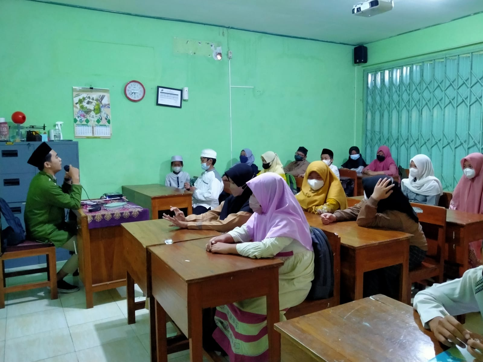 KELAS 6-C (1) KELAS 6-C (1)