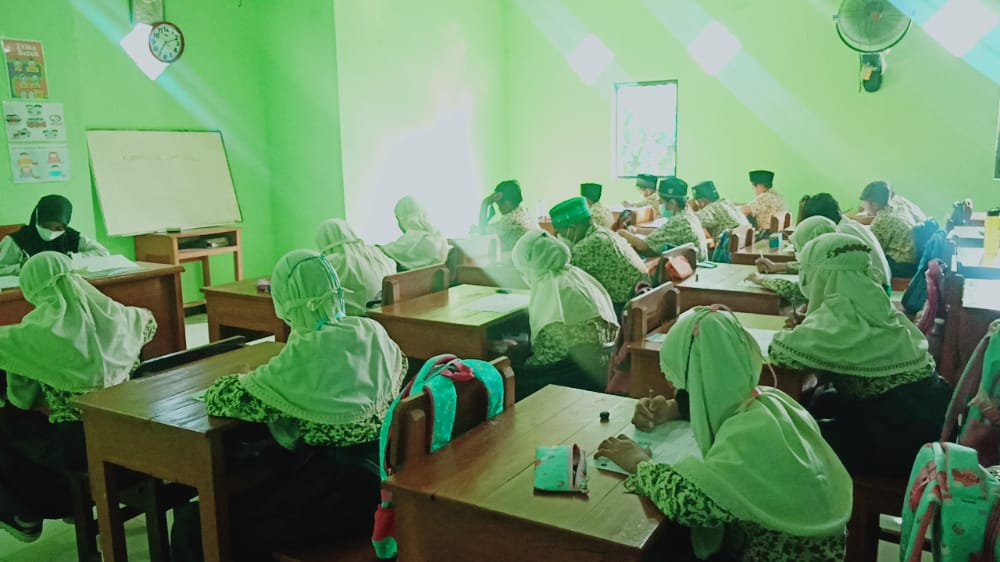 KELAS 3-C