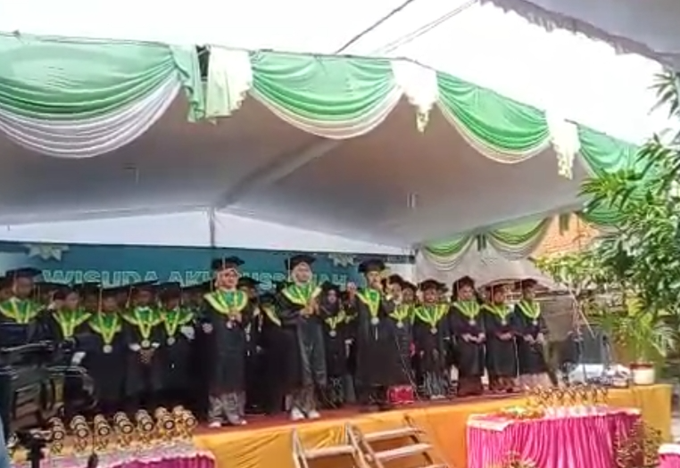 PISAH KENANG KELAS 6 "PIDATO 3 BAHASA"
