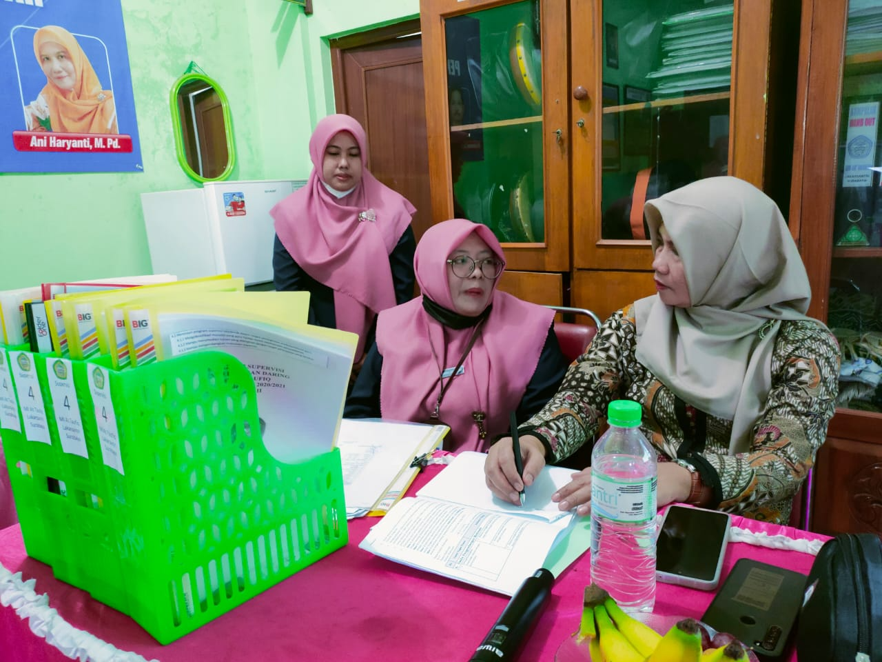 POINT 4 (SUPERVISI GURU DAN TENAGA KEPENDIDIKAN)