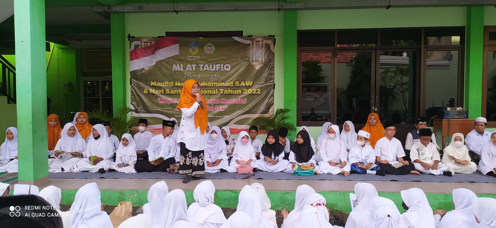 PEMBUKAAN MAULID NABI MUHAMMAD SAW DAN HARI SANTRI 