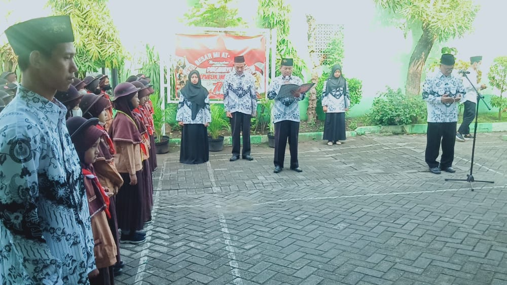PEMBACAAN DOA (ABD. LATIF, S.Pd.I)