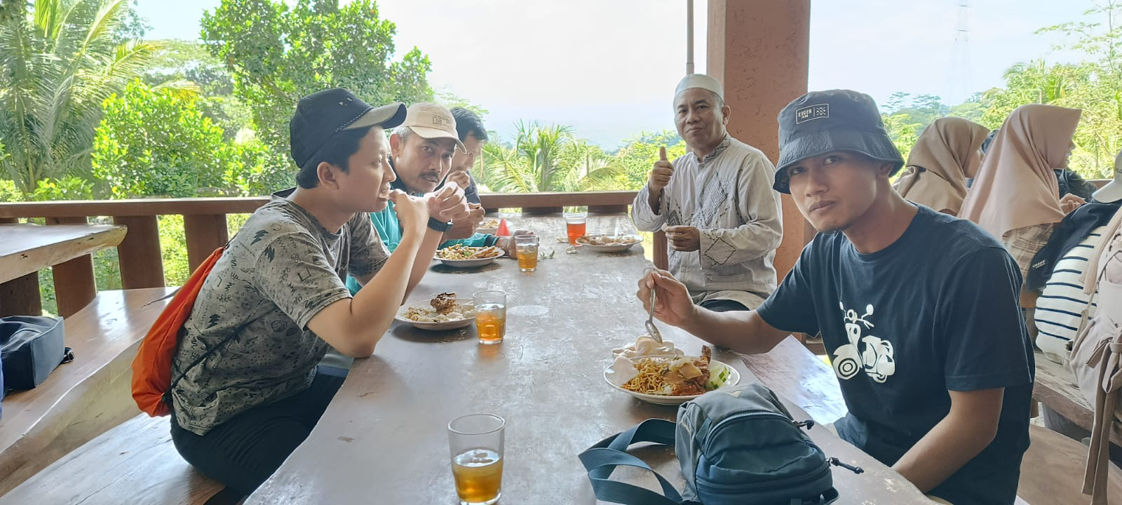 ZIARAH DAN TADABBUR ALAM MI AT-TAUFIQ LAKARSANTRI SURABAYA Th 2024
