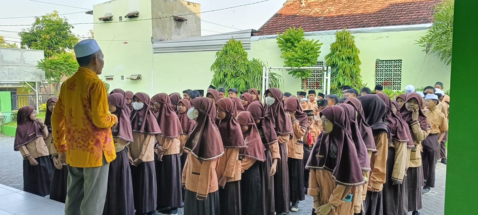ASESMENT MADRASAH TP. 2023-2024 MI AT-TAUFIQ LAKARSANTRI SURABAYA
