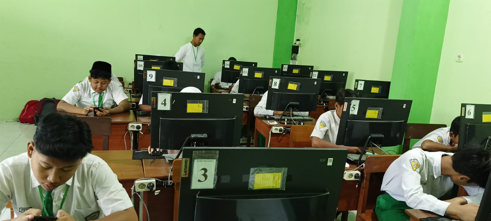 ASESMENT MADRASAH TP. 2023-2024 MI AT-TAUFIQ LAKARSANTRI SURABAYA