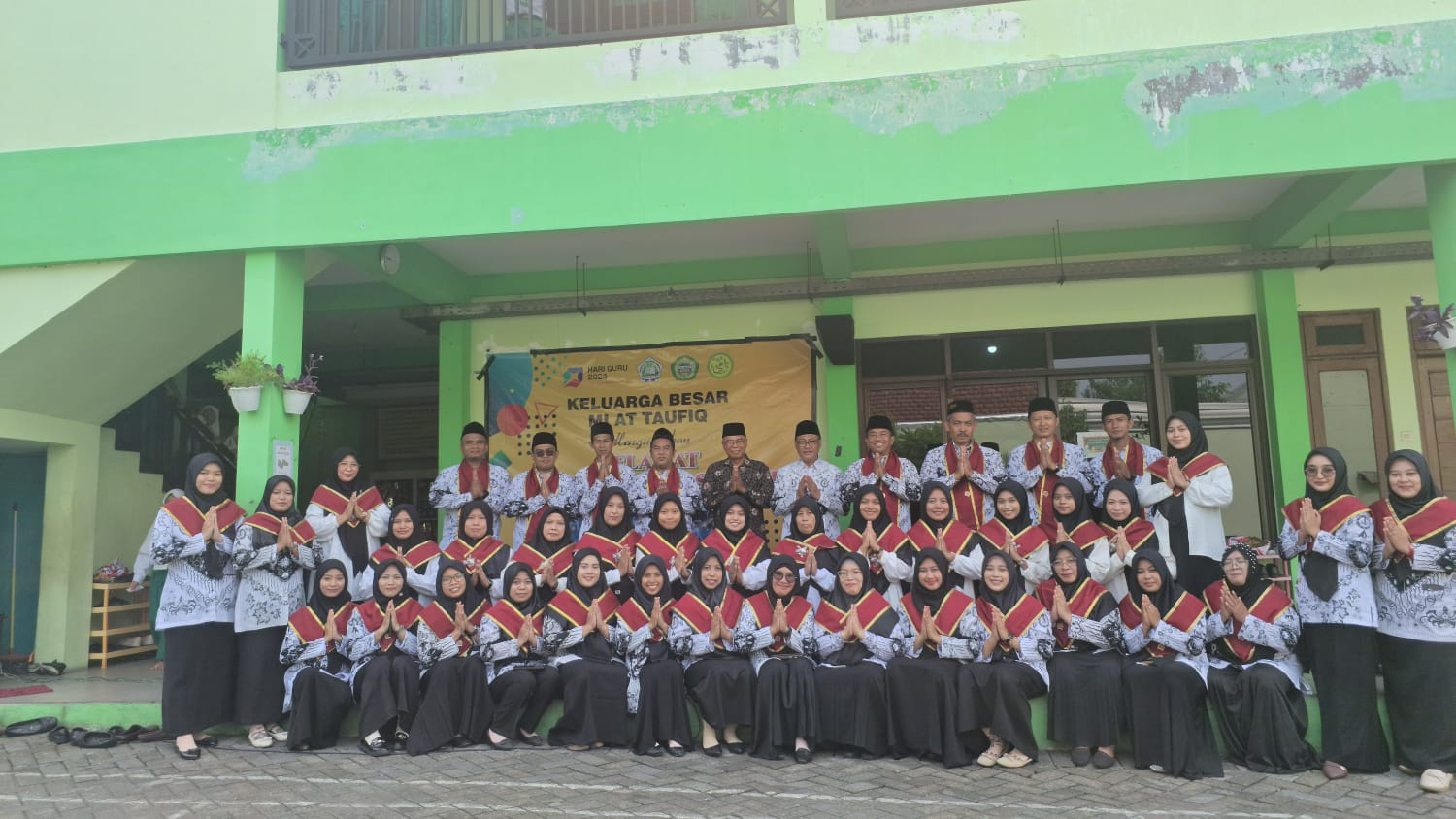HARI GURU NASIONAL  2024 